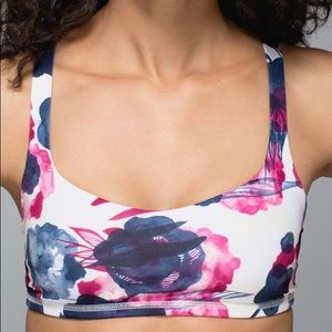 Lululemon Free to Be Bra